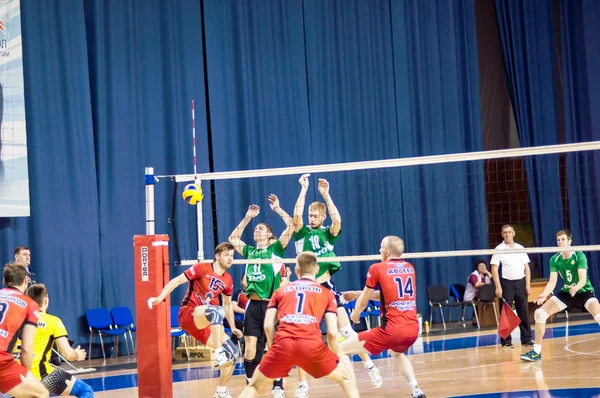 Compétition de volleyball — Photo