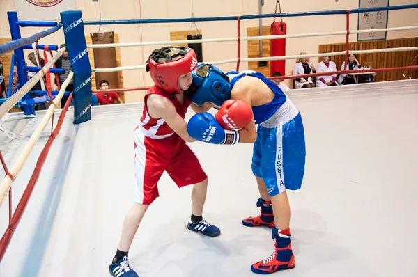Boxeo entre adolescentes —  Fotos de Stock