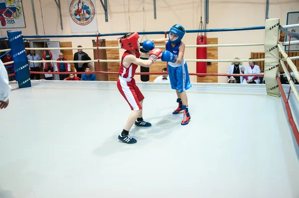 Boxe entre adolescentes — Fotografia de Stock