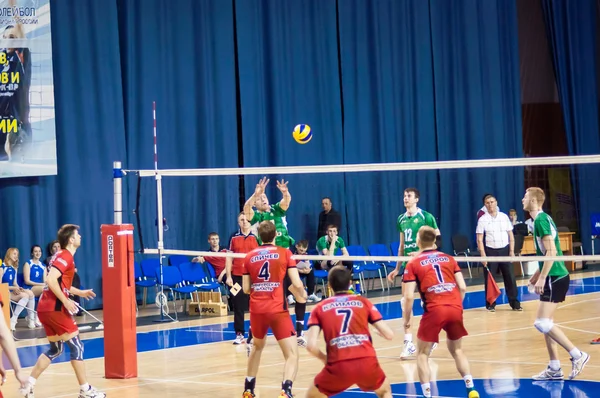 Konkurrenz zum Volleyball. — Stockfoto