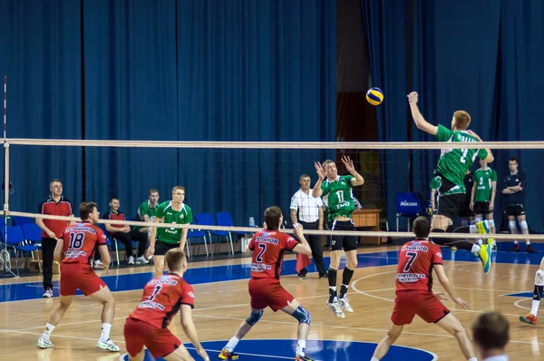 Konkurrenz zum Volleyball. — Stockfoto