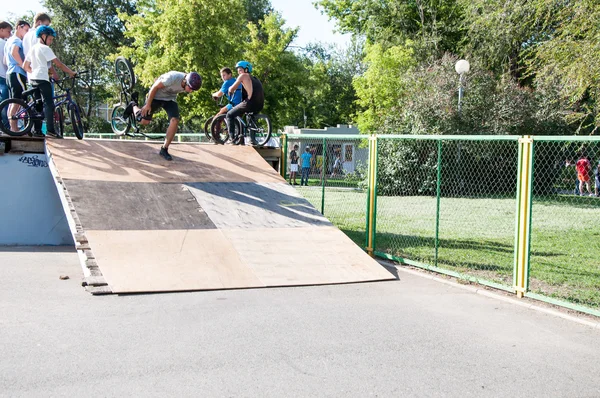 Gli appassionati di bike trial , — Foto Stock