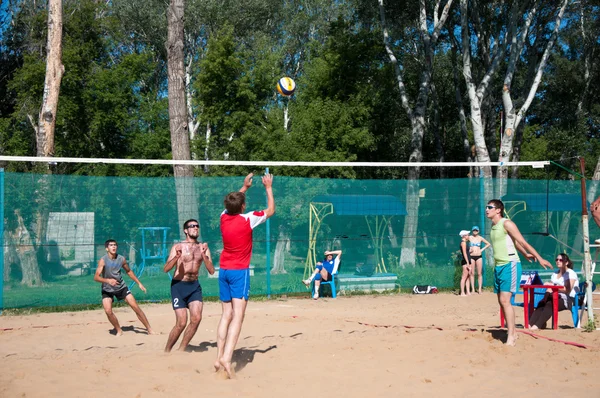 Beach volejbal muži — Stock fotografie