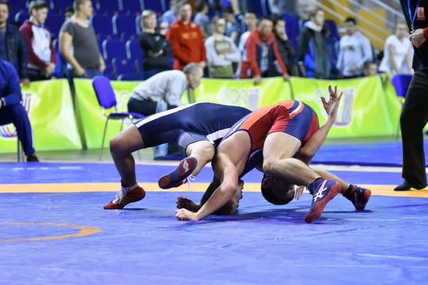 Orenburg Rusia Marzo 2017 Boy Compite Lucha Deportiva Volga Federal — Foto de Stock