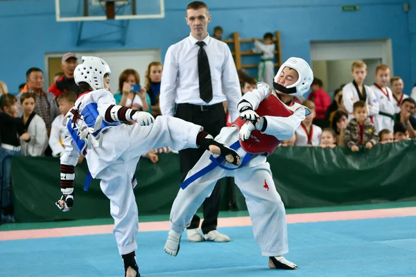 Orenburg Russland Oktober 2019 Junge Treten Bei Der Offenen Taekwondo — Stockfoto