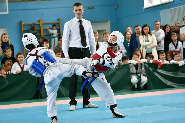 Orenburg Russie Octobre 2019 Garçon Concourir Taekwondo Arts Martiaux Coréens — Photo