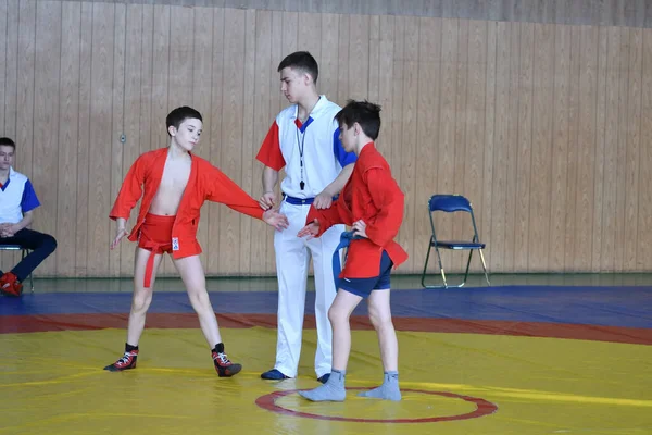 Orenburg Rússia Fevereiro 2019 Competições Meninos Autodefesa Sem Armas Campeonato — Fotografia de Stock