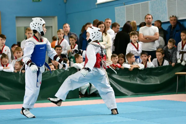 Orenburg Ryssland Oktober 2019 Boy Tävlar Taekwondo Koreansk Kampsport Orenburg — Stockfoto