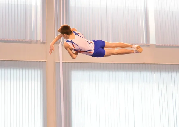 Young Men Training Trampoline Jumping Preparing Competitions — Stok fotoğraf