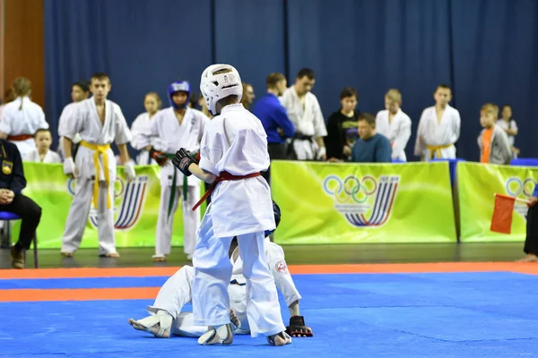 Orenburg Russia March 2017 Girls Compete Karate Championship Orenburg Region —  Fotos de Stock