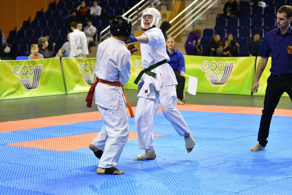 Orenburg Russia Marzo 2017 Giovani Uomini Competono Nel Karate Campionato — Foto Stock