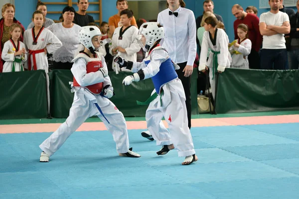 Orenburg Russia Ottobre 2019 Ragazzi Gareggiano Nel Taekwondo Arti Marziali — Foto Stock