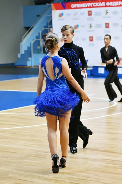 Orenburg Rusia Noiembrie 2019 Fata Băiatul Dansează Campionatele Deschise Cupele — Fotografie, imagine de stoc