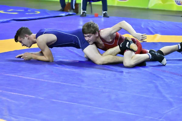 Orenburg Russia Ottobre 2017 Ragazzi Competono Nel Wrestling Sportivo Torneo Fotografia Stock