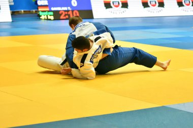 Orenburg, Rusya - 12-13 Mayıs 2018: Erkekler Avrupa Judo Kupası için judoda yarışıyor 