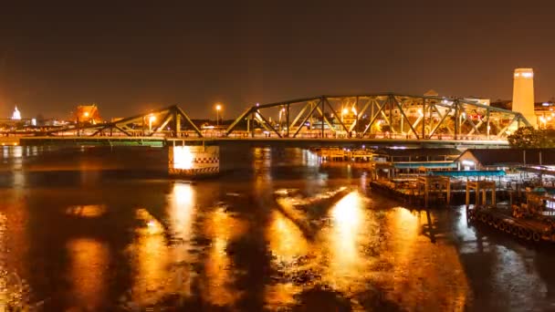 夜のタイムラプスで仏橋 — ストック動画