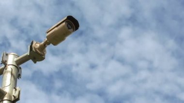 Güvenlik kameraları, zaman atlamalı