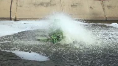 arıtma tesisi tarafından aerator
