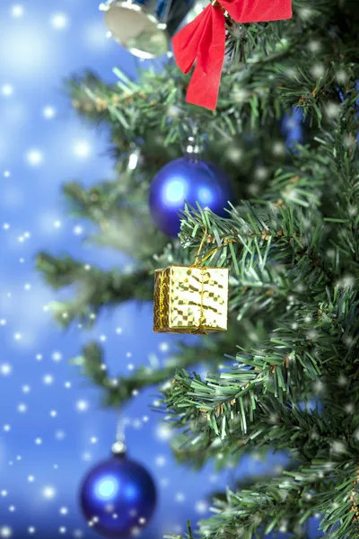 Christmas toys on a tree — Stock Photo, Image