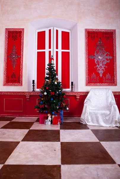 Christimas Interieur in rotem Vintage-Zimmer — Stockfoto