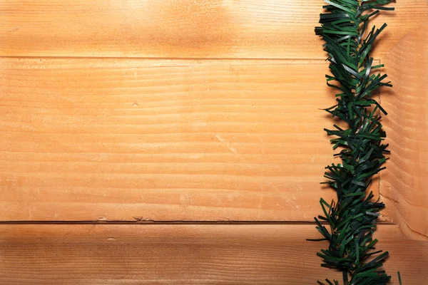 Odun parçası üzerinde Noel dekorasyon — Stok fotoğraf