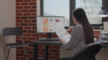 Dosyalardaki veri tablolarını analiz eden kişiyi kapat