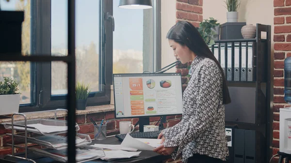 Veri tablolarına bakan çalışanları kapat