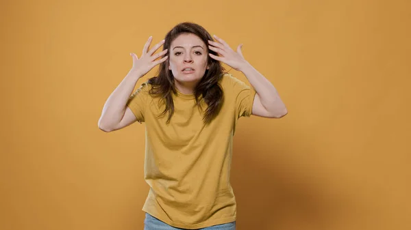 Nervous woman having a breakdown arguing moving hands and shouting making a scene while feeling angry — Foto de Stock