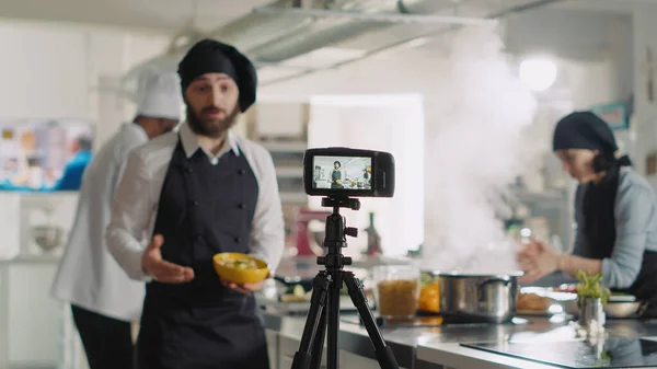 Professzionális kamera felvétel videó főzés show — Stock Fotó