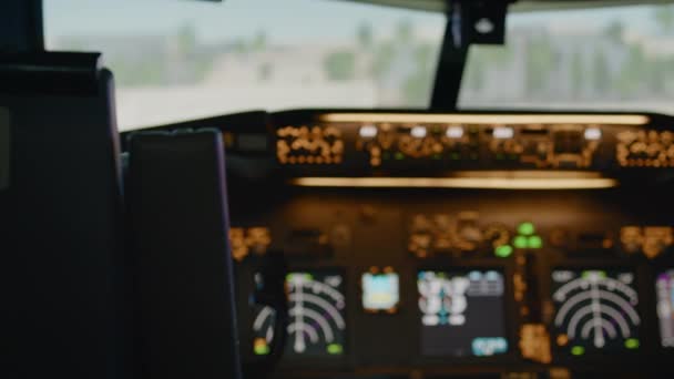 Cockpit-Scheibe in Navigationskabine zum Fliegen von Flugzeugen — Stockvideo