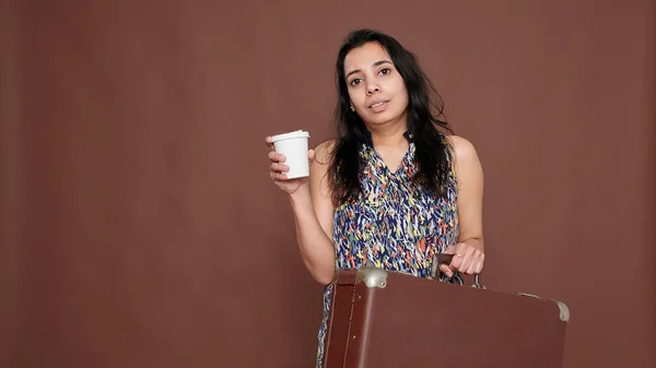 Indian Woman Getting Ready Travel Vacation Baggage Case Cup Coffee — Fotografia de Stock