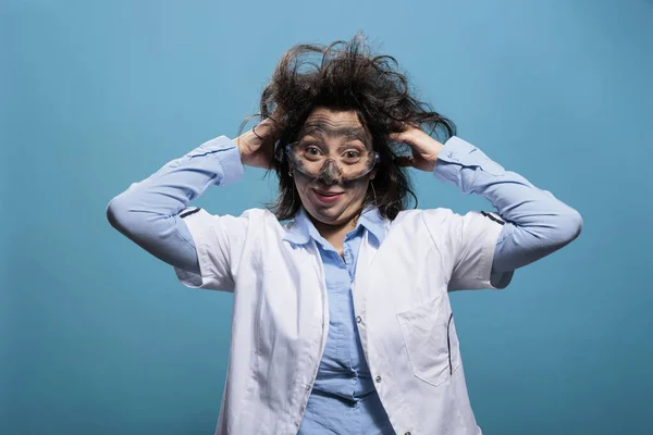 Crazy Chemist Goofy Appearance Feeling Guilty Explosion Resulted Failed Chemical — Stockfoto
