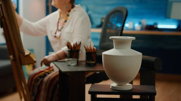Authentic Vase Model Table Pencils Artistic Tools Create Professional Sketch — 스톡 사진