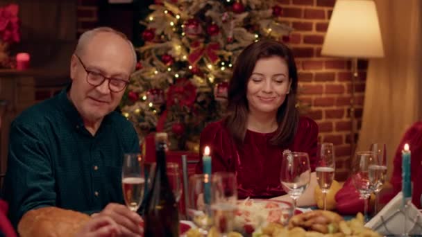 Beautiful Wife Home Enjoying Christmas Dinner Loved Ones While Smiling — Video Stock