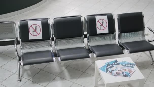 Nobody Sitting Empty Chairs Facility Waiting Room Area Covid Epidemic — 图库视频影像