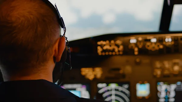 Male Aviator Using Handle Windscreen Cockpit Fly Airplane Throttling Power — 图库照片