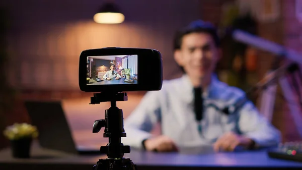 Camera Tripod Recording Influencer Talking Audience Podcast Episode Show Using — Foto de Stock