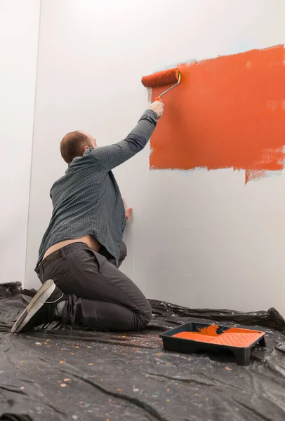 Homeowner Painting Wall Orange Paint Wokring House Renovation Decorating Tools — Stok fotoğraf