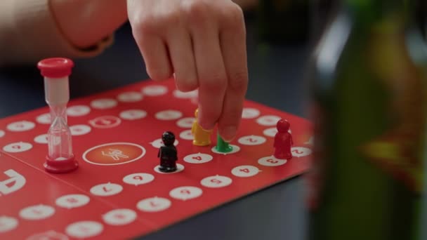 Young People Playing Charades Board Games Figurines Rolling Dices Cards — 비디오