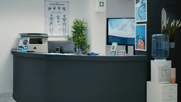 Nobody Empty Waiting Room Lobby Desktop Reception Helping Patients Medical — Stockfoto