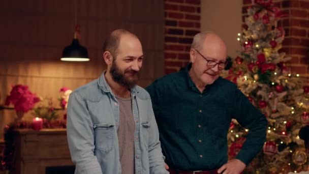 Cheerful People Chatting Home While Enjoying Christmas Dinner Together Festive — Wideo stockowe