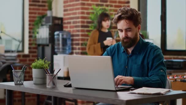 Portrait Business Man Working Laptop Charts Graphs Using Online Research — Vídeos de Stock