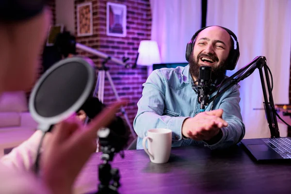 Male Influencer Having Conversation Guest Podcast Show Live Broadcasting Content — Stock Photo, Image