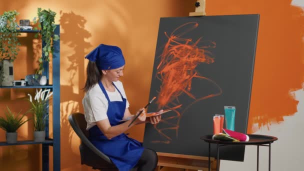Female Painter Using Aquarelle Color Create Art Design Canvas Painting — Videoclip de stoc