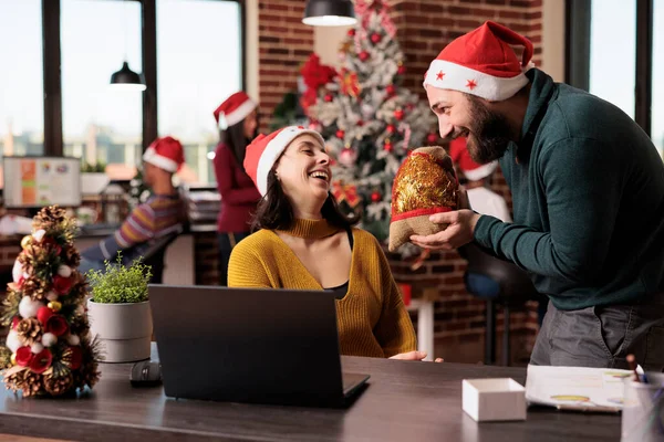 Businessman Giving Present Box Woman Office Celebrating Christmas Eve Holiday —  Fotos de Stock