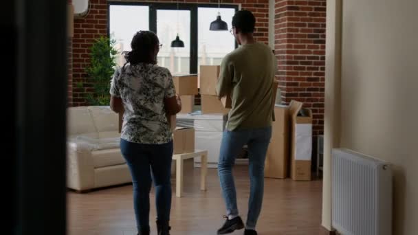 Homeowners Couple Moving New Family Household Buying Real Estate Property — Vídeo de stock