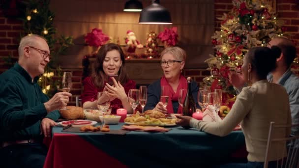 Beautiful Happy Wife Presenting Christmas Dinner Friend Smartphone Internet Video — Video Stock