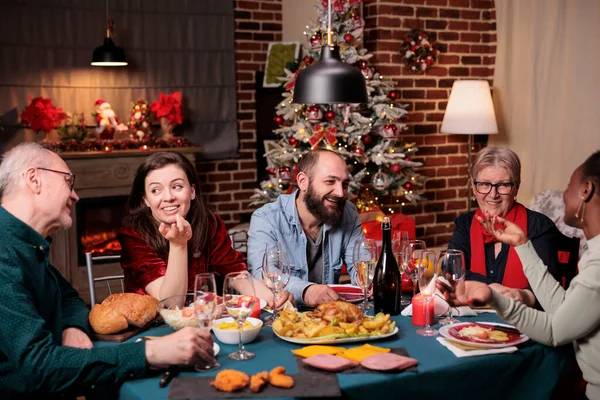 Big Diverse Family Celebrating Christmas Talking Festive Dinner Table Eating — Stock Photo, Image