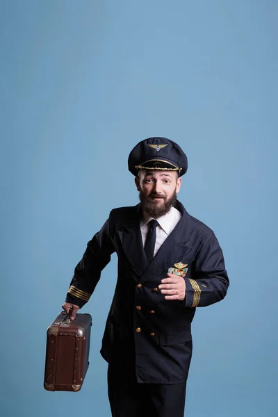 Airplane Aviator Professional Airline Uniform Running Late Flight Carrying Vintage — Stock Photo, Image