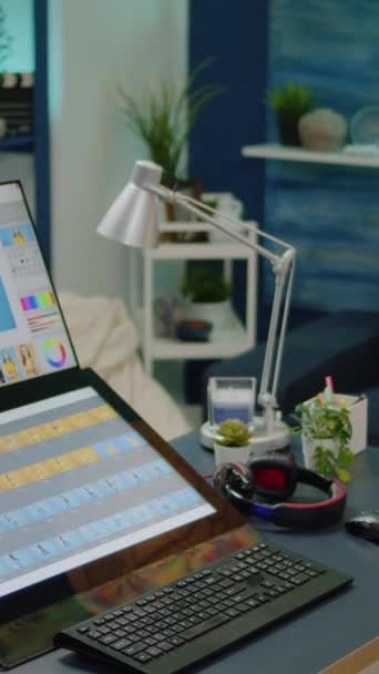Vídeo Vertical Nadie Estudio Edición Con Retoque Fotográfico Lugar Trabajo — Vídeos de Stock